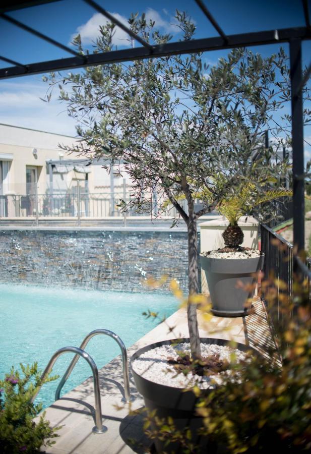 Hotel Restaurant Mon Auberge Lunel  Zewnętrze zdjęcie