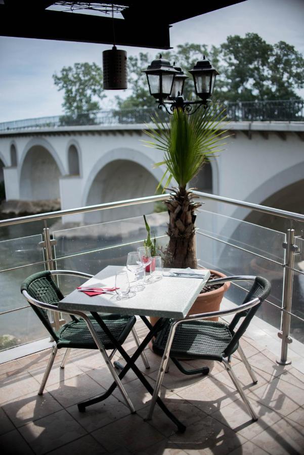 Hotel Restaurant Mon Auberge Lunel  Zewnętrze zdjęcie